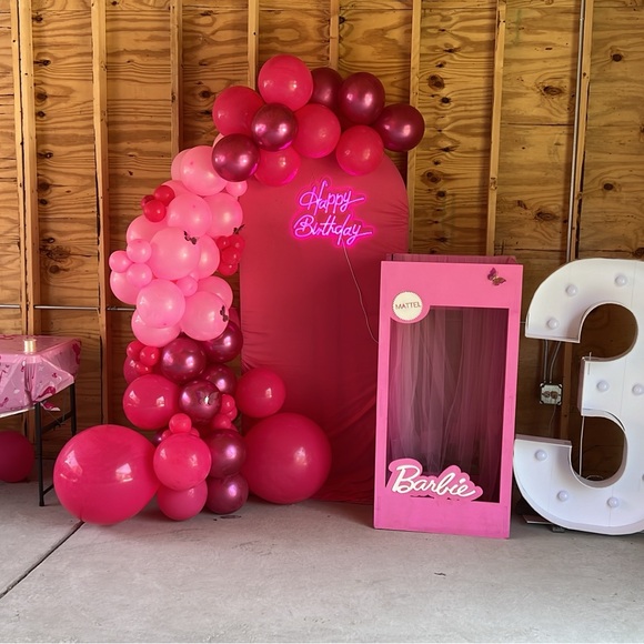 Mattel Barbie Pink Birthday Box for sell - Picture 1 of 2